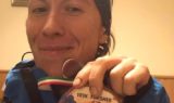 Federica Menti con la medaglia di finisher della DXT 2019