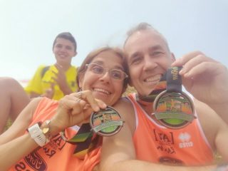 (Nella foto, Moira e Luca felicissimi dopo il traguardo)