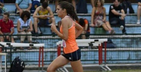 (Nella foto, tratta dal suo profilo Facebook, Maddalena in una foto di repertorio, impegnata in una gara su pista - Copia