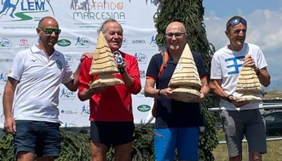 Foto Enego podio squadra 18.07 - Copia